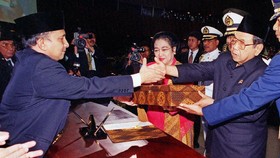 Bara-bara Perseteruan Politik Gus Dur Berujung Pemakzulan