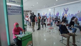 Sarana Jaya Fasilitasi Sentra Vaksinasi di Mal Pokets Jaktim