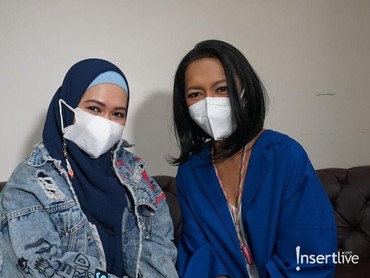 Dea Mirella & Nina Tamam Batal Rilis Lagu Baru Gegara COVID-19