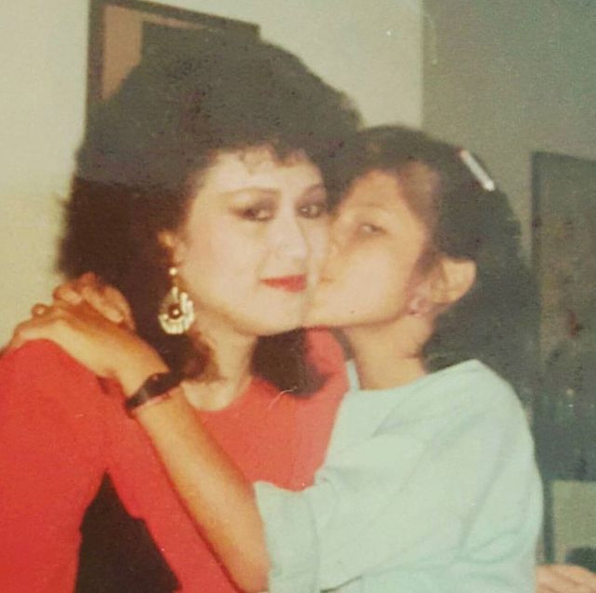 Tamara Bleszynski mengunggah foto-foto lawasnya di akun Instagramnya&period; Yuk kita intip potretnya&excl;