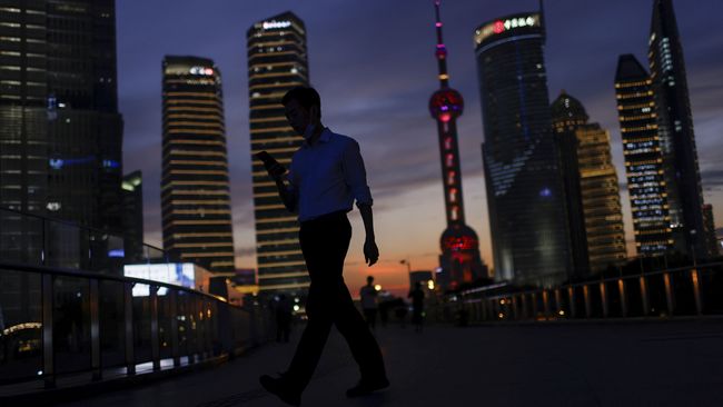 Krisis Listrik Ancam Rantai Pasok Di China<script async src=