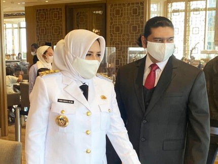 7 Potret Cantik Fadia, Kakak Fairuz A Rafiq yang Jadi Bupati Pekalongan
