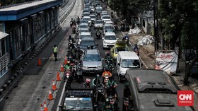Sempat Macet Parah, Jalan Mampang Prapatan Arah Kuningan Kini Lancar