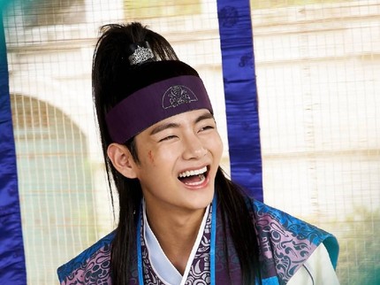 7 Drama Korea Dibintangi K-Pop Idol Tampan, Ada V BTS Bun