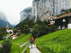 Desa nan Cantik Lauterbrunnen Juga Ingin Terapkan Pajak Turis