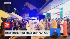 VIDEO: Penghormatan Terakhir Untuk Nakes Yang Wafat
