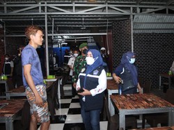 Alasan Pemkab Ungkit Warkop Pasutri Serobot Tugu Pahlawan Usai 10 Tahun