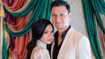 img-title Hidup Bahagia dan Harmonis, 6 Artis Ini Mualaf Sebelum Menikah