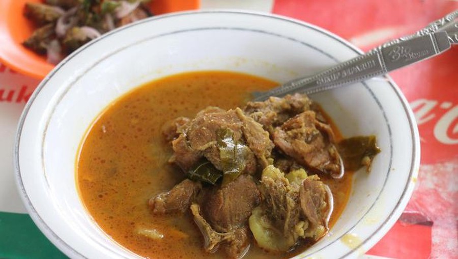 5 Olahan Daging Khas Sumatera&comma; Ada Kari Kambing dan Asam Padeh Daging