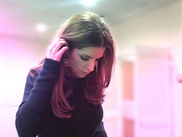 Lirik Lagu Still Hurting - Anna Kendrick
