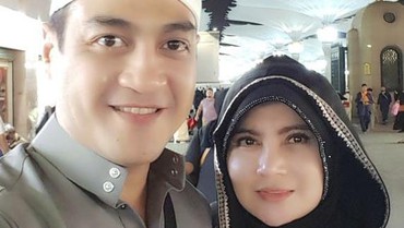 Ferry Irawan Tengah Sakit, Sang Istri Tetap Lanjutkan Ajukan Cerai