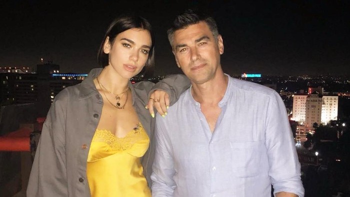 5 Artis Cantik Ini Punya Ayah yang Keren dan Ganteng, Pesonanya Bikin Terkesima!