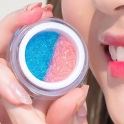 6 Pilihan Lip Scrub yang Bikin Bibir Cerah Natural dan Plumpy