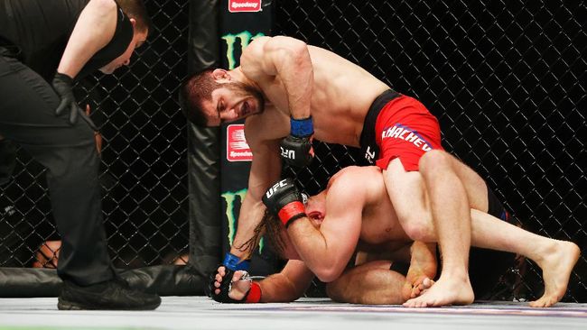 Islam Makhachev, Another Reason Khabib Retired Calmly