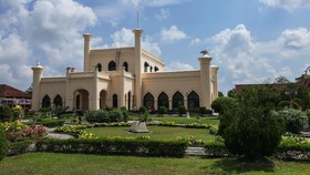 Sejarah Kerajaan Siak Sri Indrapura dan Peninggalannya