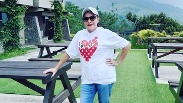 SUNTIK SILIKON KARENA TERTARIK LIHAT TEMAN