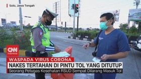 VIDEO: Nakes Tertahan di Pintu Tol Yang Ditutup