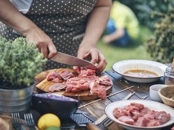 Curhatan Anak yang Bosan hingga Tak Doyan Masakan Ibu