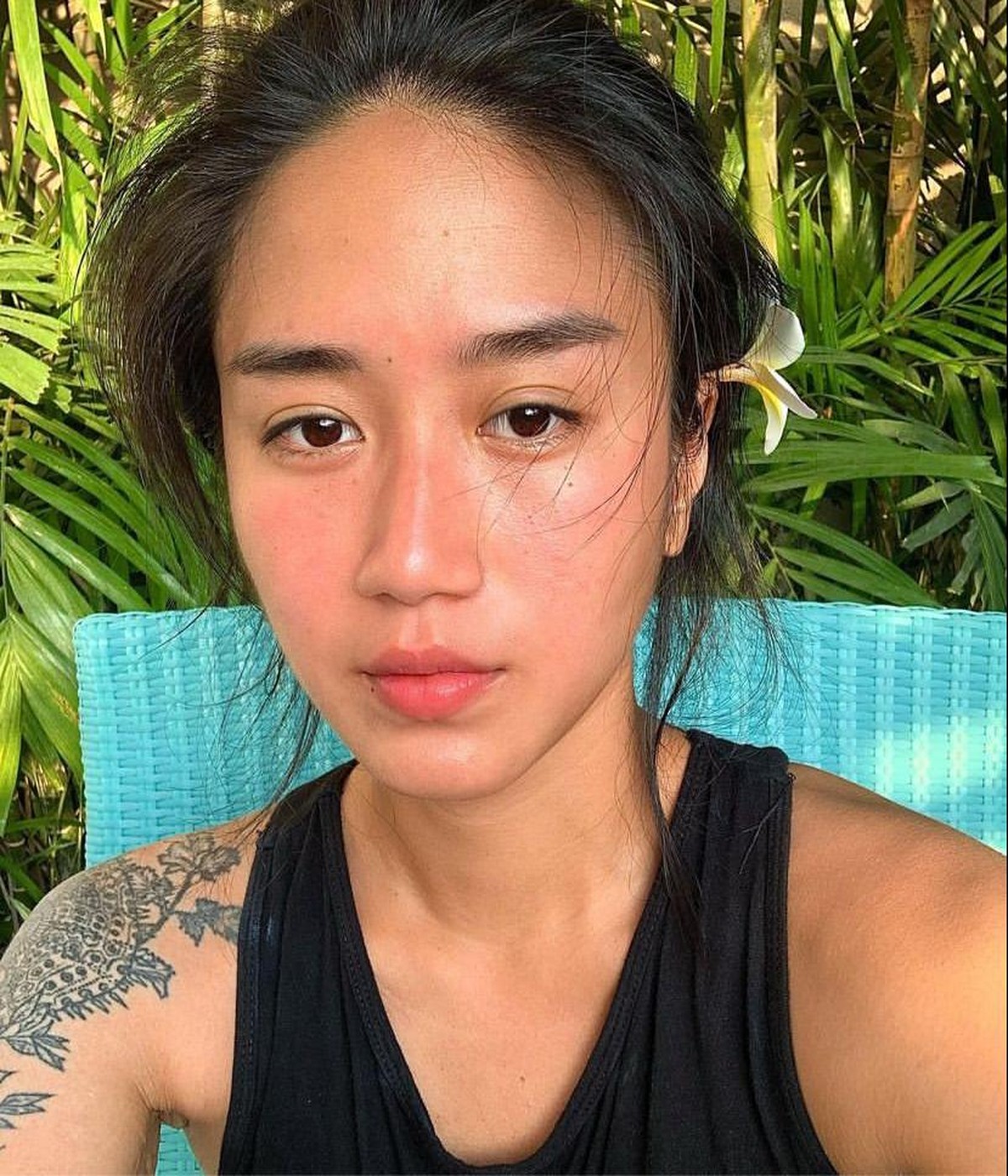 Berikut ini adalah deretan potret cantik artis Tanah Air saat pamer tato&period; Yuk intip siapa saja&excl;