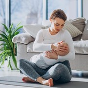 Tak Perlu Khawatir, Begini 5 Tips Aman Berikan ASI Saat Pandemi