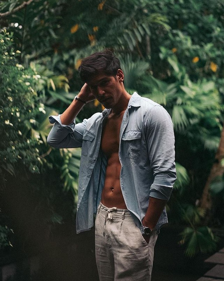Deretan mantan Jessica Iskandar tengah disorot, termasuk Richard. Yuk intip potret Richard Kyle pamer otot!