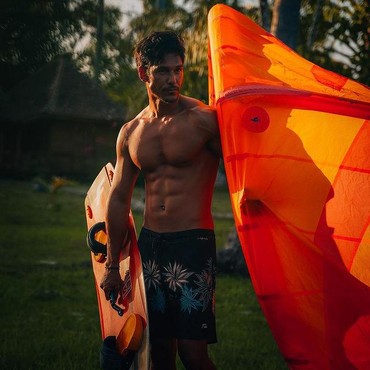 Richard Kyle akan Datang ke Pernikahan Jedar dan Vincent Bila Diundang