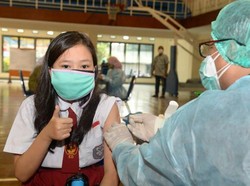 Sesko AL Vaksinasi 500 Anak SD di Sekitar Cipulir Jaksel