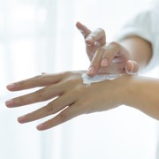 3 Hand Cream Antiseptik, Pas untuk Perlindungan dan Perawatan Tangan Kamu!