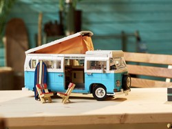 Kolektor Merapat! Lego Siapkan Volkswagen T2 Camper Van Rp 2.6 Jutaan