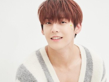 Penampilan Minhyuk BTOB Usai Sembuh dari COVID-19 Bikin Fans Prihatin