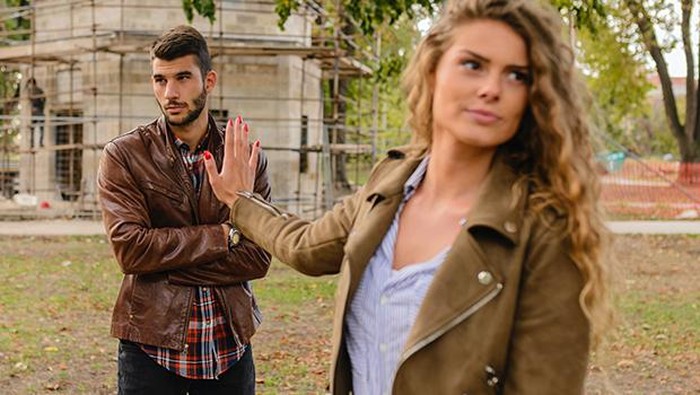 Ups! 6 Zodiak Ini Ternyata Cukup Mengerikan Ketika Menjalin Hubungan