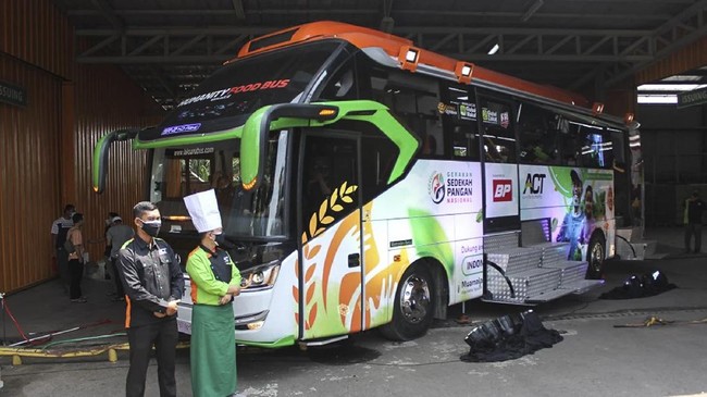 Dengan panjang mencapai 12 meter, armada pangan terbaru milik ACT ini dapat menyediakan paket makanan hingga 5 ribu porsi setiap hari.