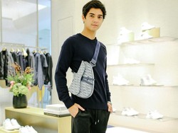 Al Ghazali Botak dan Berkumis, Bikin Netizen Terkejut dan Makin Jatuh Hati