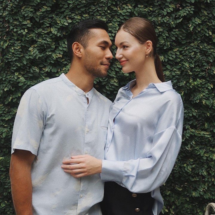 <p>Kehamilan wanita asal Belarusia itu menjadi kabar bahagia untuk Diego. Ia menyebut sang istri telah membuat dirinya lengkap dengan kehadiran buah hati. (Foto: Instagram: @diegoafisyah)</p>