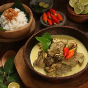 Biar Empuk, Masak Daging dengan Menggunakan Bahan-bahan Berikut Ini