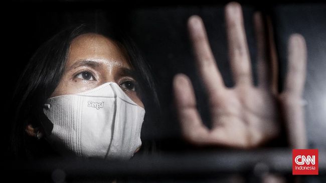 Kasus Aktif Covid-19 Indonesia Terbanyak ke-4 di Asia Indonesia menduduki posisi keempat kasus positif Covid-19 terbanyak di Asia menurut data Worldometers per 31 Juli dan 1 Agustus 2021.