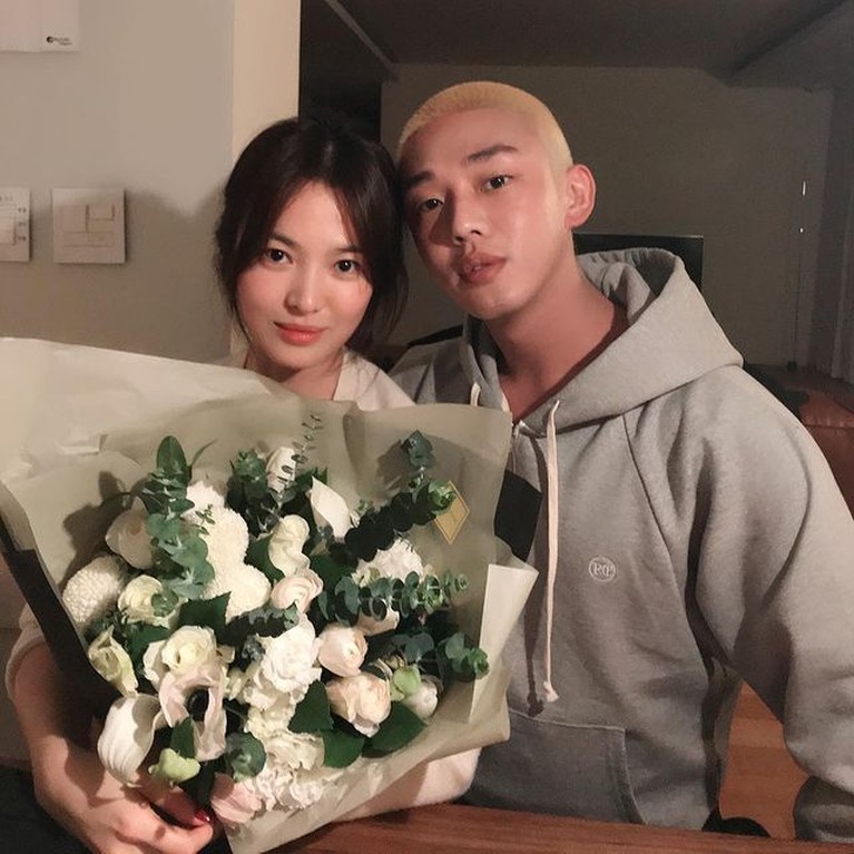 Intip Potret Bestfriend Goals Song Hye Kyo dan Yoo Ah In, Makin Langgeng! Persahabatan Song Hye Kyo dan Yoo Ah In memang sudah terjalin lama. Yuk kita intip kebersamaan mereka!