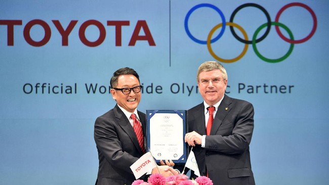 Toyota kemungkinan khawatir atas efek penyelenggaraan Olimpiade Tokyo 2022 yang bermasalah digelar saat pandemi Covid-19.