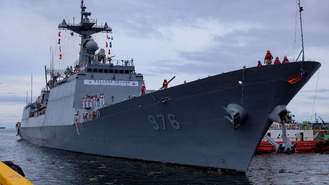 Klaster Covid-19 merebak di kapal perang Korea Selatan tengah menjalankan misi anti-perompak di Teluk Aden.