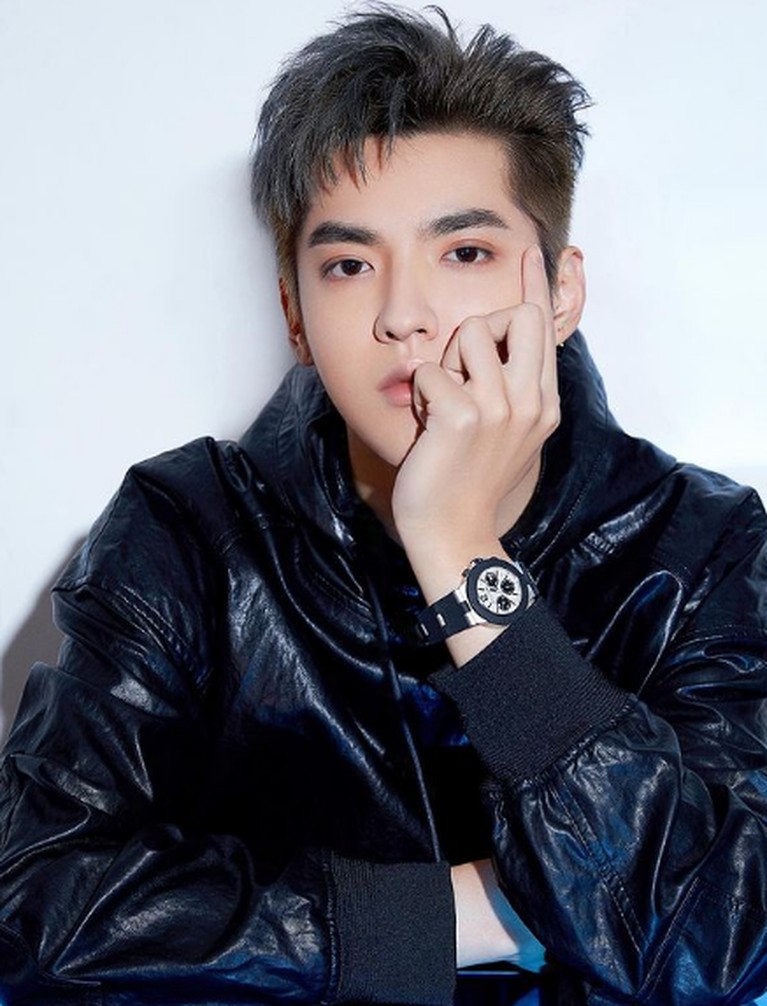 Intip Keseruan Kris Wu saat Makan Enak dan Masak di Dapur