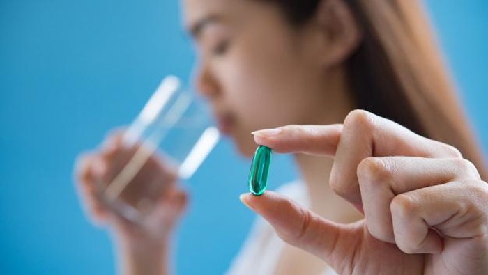 Waspada, Konsumsi Vitamin D Berlebihan Bisa Sebabkan Ataksia! Apa Itu?