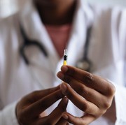 Infus Vitamin C: Beneran Bikin Kulit Mulus dan Membantu Menaikkan Imun Tubuh?