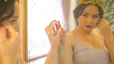 Lepas Hijab, Marshanda Nangis Dihujat hingga Disumpahi Masuk Neraka