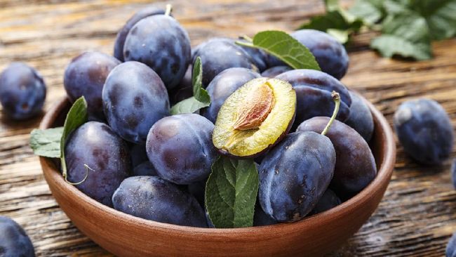 Beberapa buah diketahui mengandung kalsium. Berikut daftar buah paling tinggi kalsium yang bisa Anda pertimbangkan.