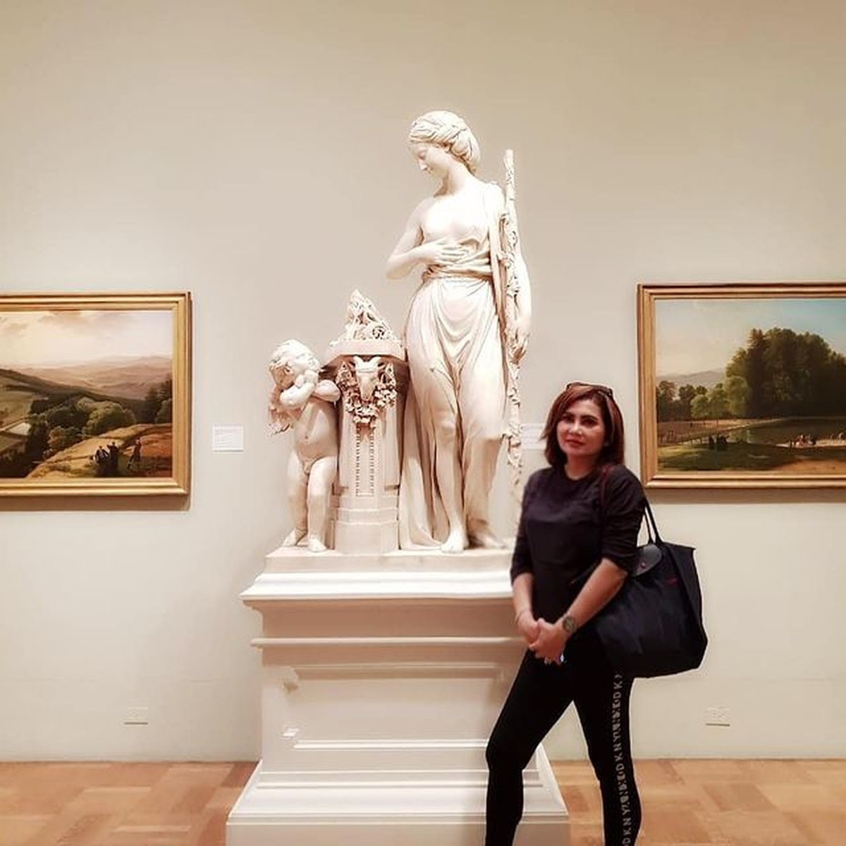 Kisruh rumah tangga Ferry Irawan dan Anggi Novita semakin memanas&period; Anggi membeberkan aib sang suami&period; Yuk kita intip potretnya&excl;