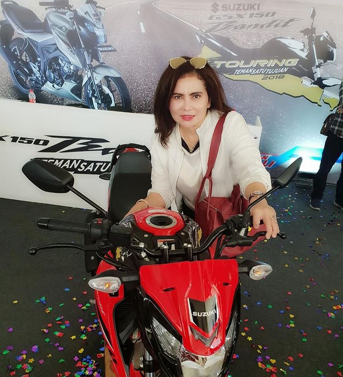 Kisruh rumah tangga Ferry Irawan dan Anggi Novita semakin memanas&period; Anggi membeberkan aib sang suami&period; Yuk kita intip potretnya&excl;