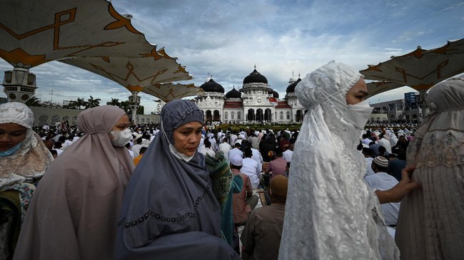 Kementerian Agama mengatakan perbedaan tanggal Hari Raya Iduladha antara Arab Saudi dan Indonesia tahun ini lantaran perbedaan area waktu.