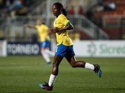 Pesepakbola Wanita 43 Tahun Asal Brasil Pecahkan Rekor Olimpiade