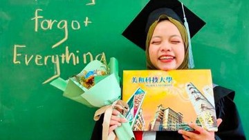 WARGANET BERI DUKUNGAN PADA DIAN