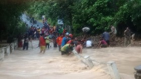 7 Anak Terjebak Banjir Padang, Ratusan Warga Dievakuasi